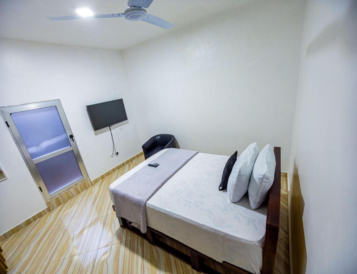 Nap Apartment Hotel Dansoman Bagian luar foto
