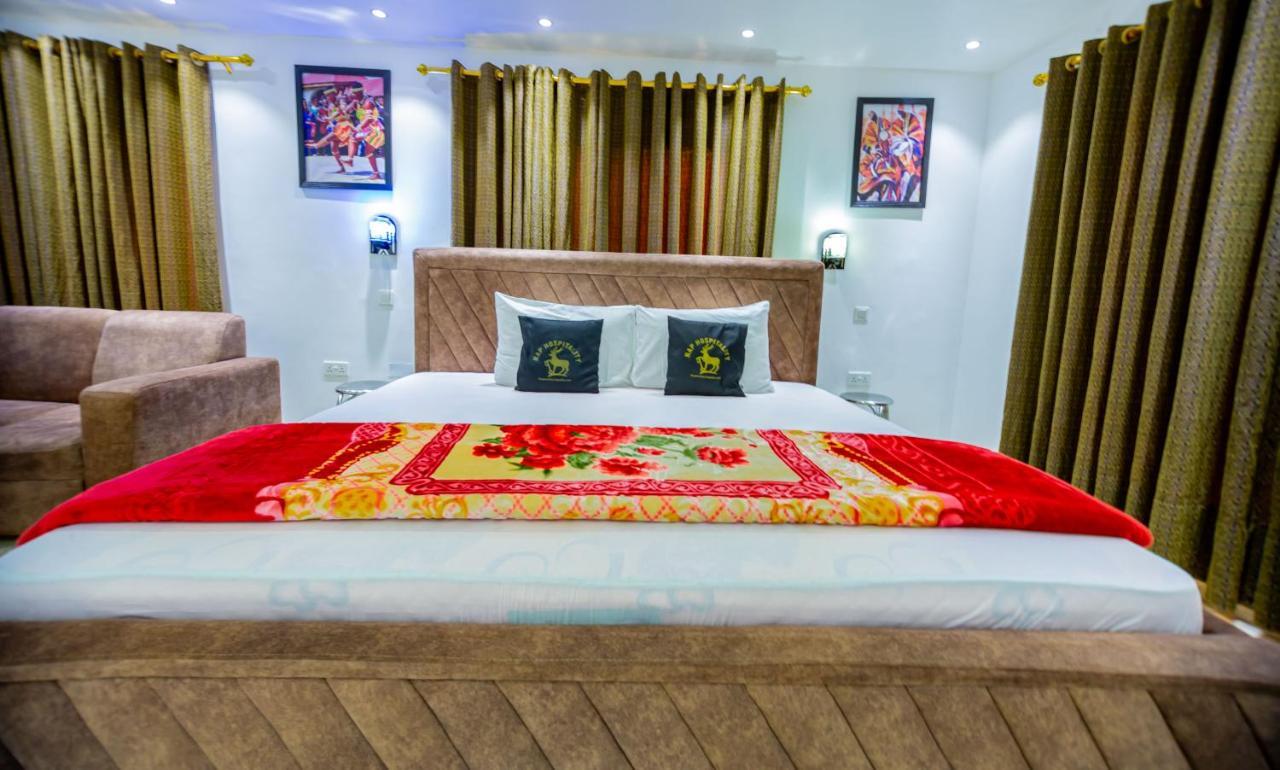 Nap Apartment Hotel Dansoman Bagian luar foto