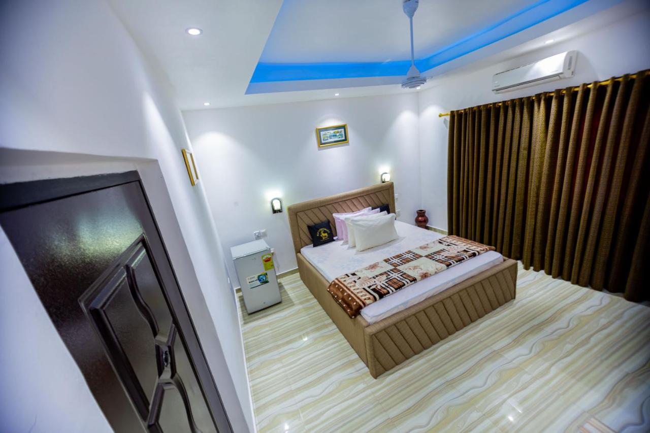 Nap Apartment Hotel Dansoman Bagian luar foto